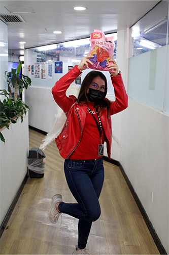 El amor y la amistad están en el aire de Telat